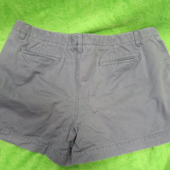 Old Navy Grey Shorts (18) - Picture 3 of 3